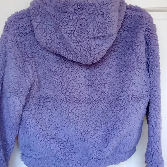 NWT PURPLE YOUTH HALF ZIP SHERPA BY MONDETTA. SIZE MEDIUM (10-12). - Picture 9 of 11